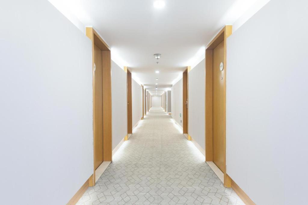 Ji Hotel Hangzhou Xihu Fengqi Road Exteriör bild