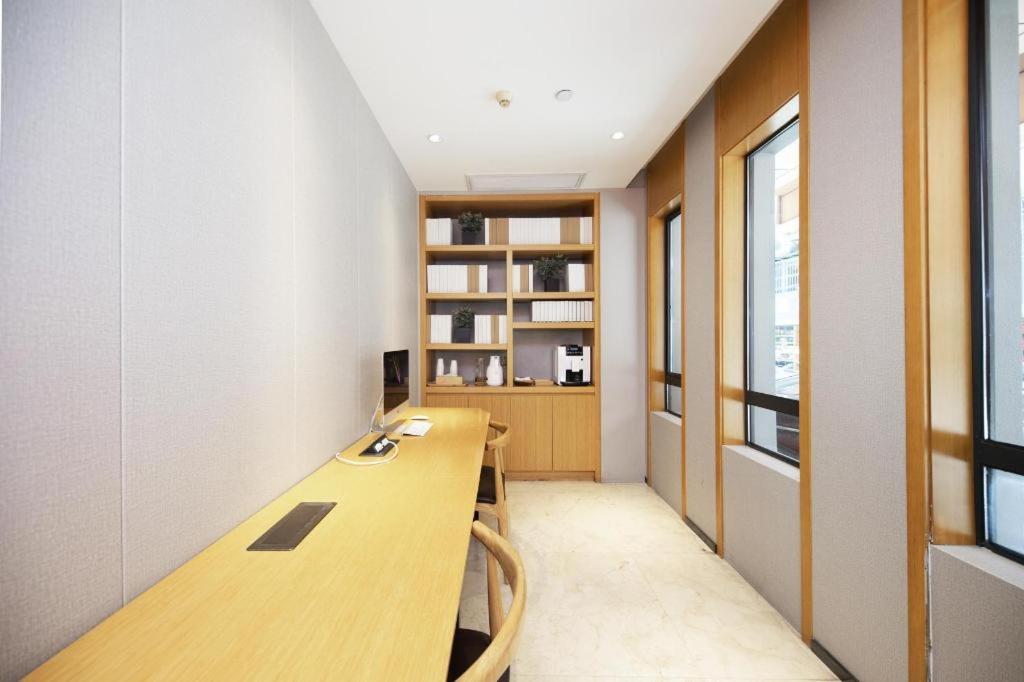 Ji Hotel Hangzhou Xihu Fengqi Road Exteriör bild