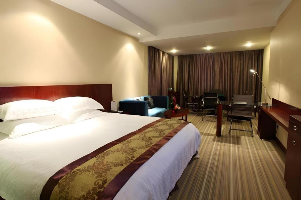 Ji Hotel Hangzhou Xihu Fengqi Road Exteriör bild